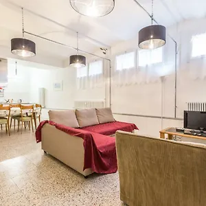 https://appartamento-matteotti.emilia-romagnahotels.net